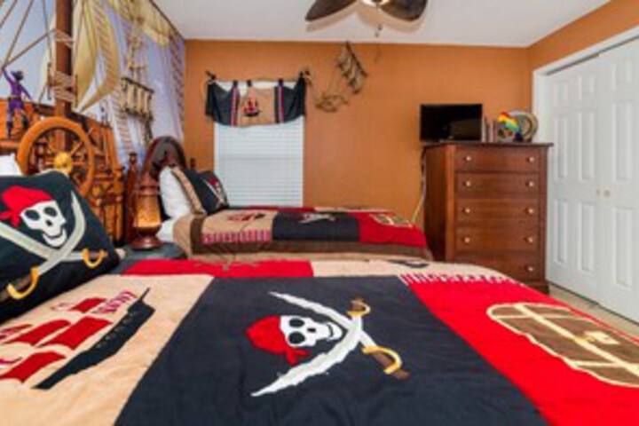 Room 35 of 40