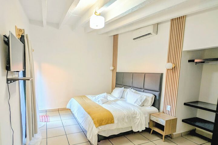 Room 21 of 65