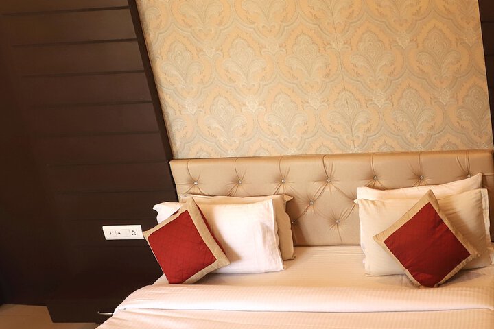 Room 20 of 27