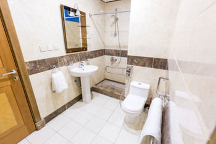 Room 2 of 21