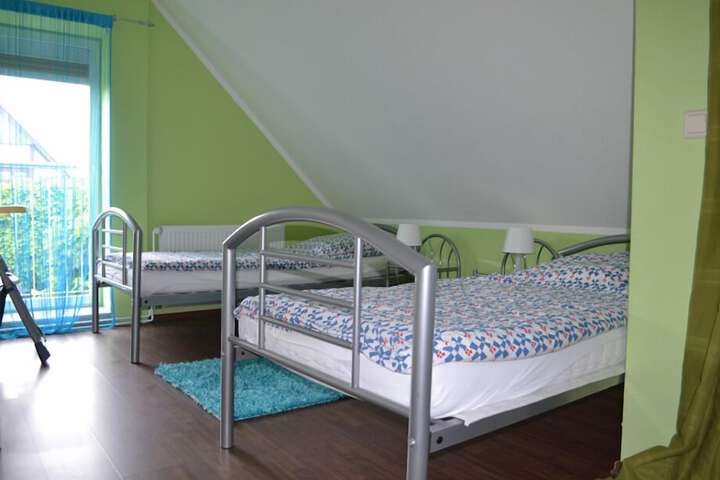 Room 8 of 20