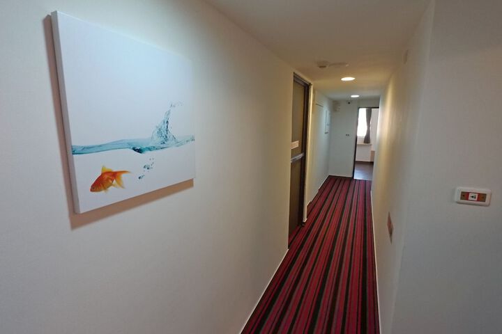Ballroom/Hall 43 of 46