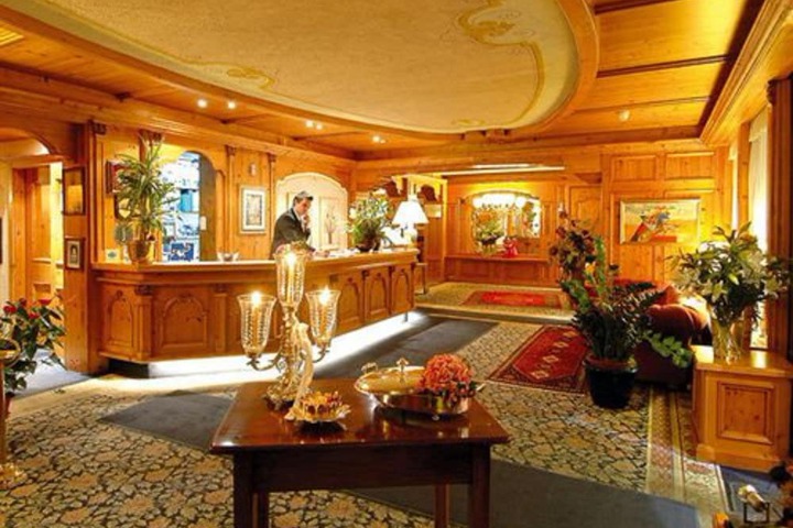 Hotel Interior 2 of 131