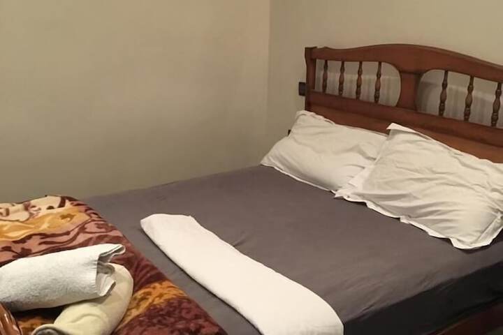Room 2 of 9