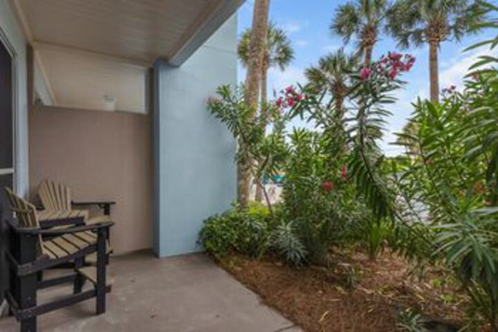 Terrace/Patio 102 of 102
