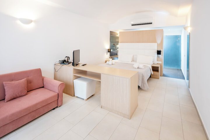 Room 19 of 57