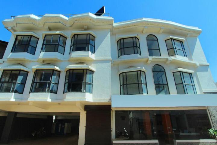 OYO 23425 Ooty Residency