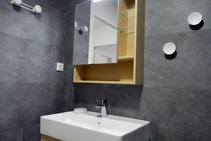 Room 7 of 20