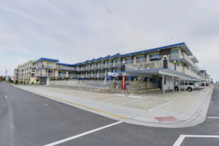 Hotel 211 of 216