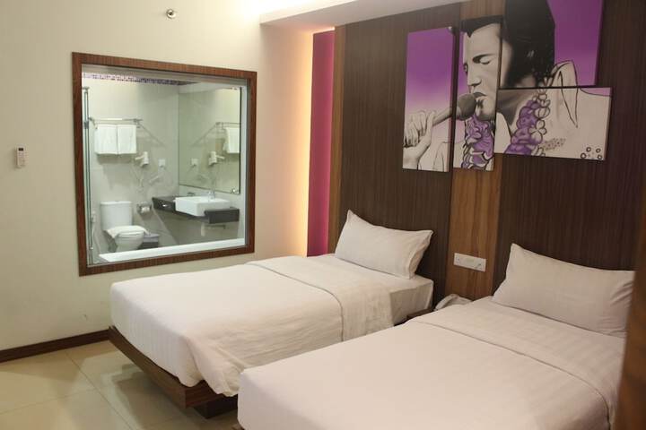 Room 18 of 67