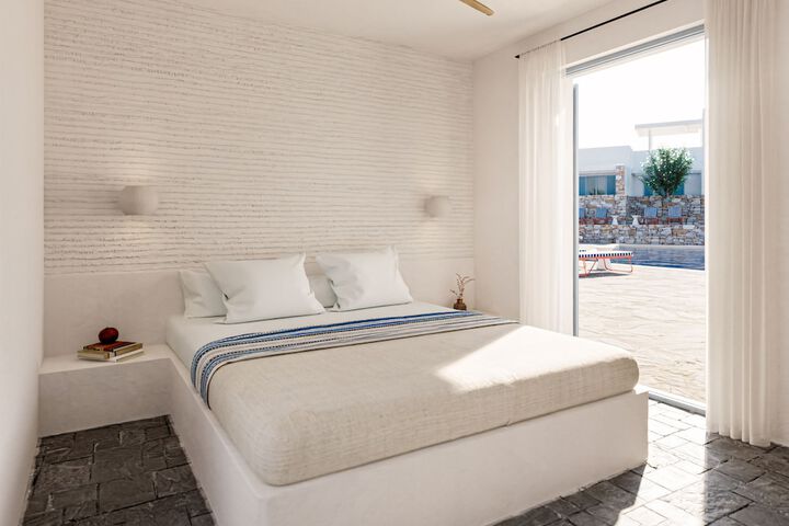 Room 4 of 30