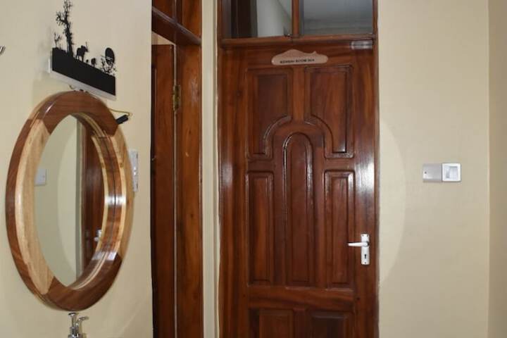 Room 11 of 31