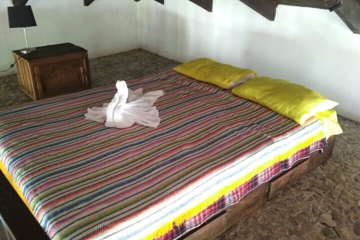Room 7 of 105