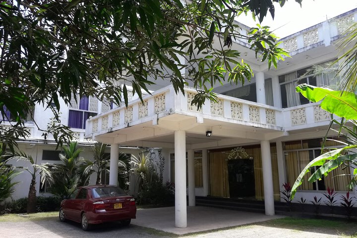 Hotel 22 of 24