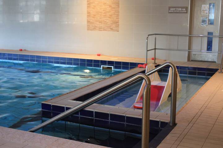 Pool 37 of 58