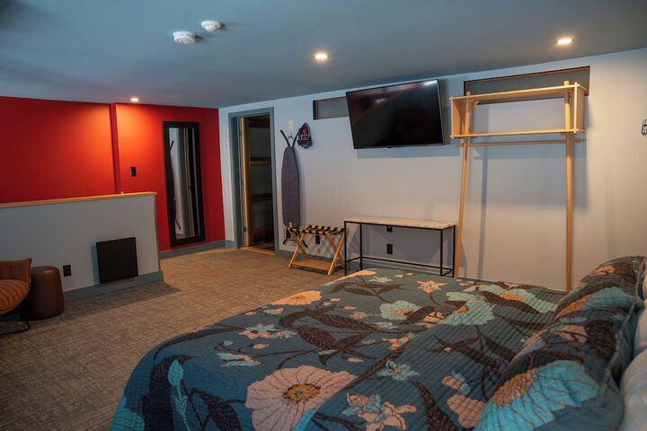 Room 6 of 50