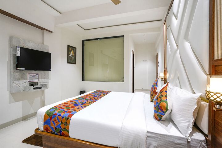 Room 20 of 44