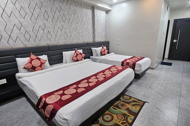 Room 21 of 36