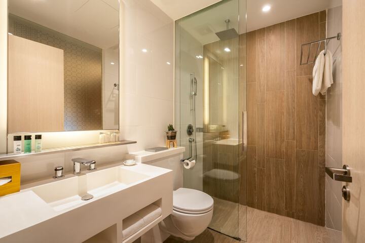 Clean Restrooms