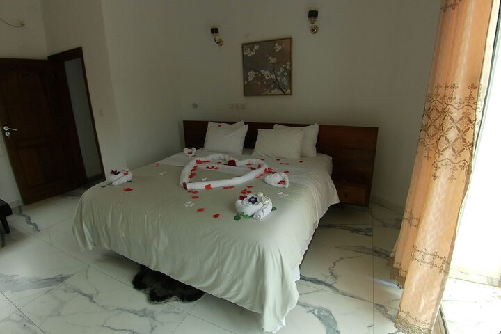 Room 21 of 40