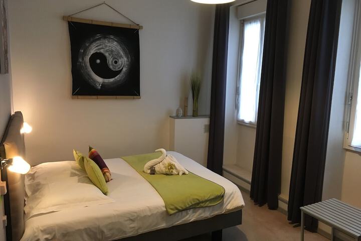 Room 16 of 74