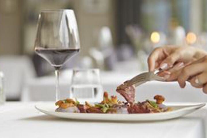 Dining 64 of 74