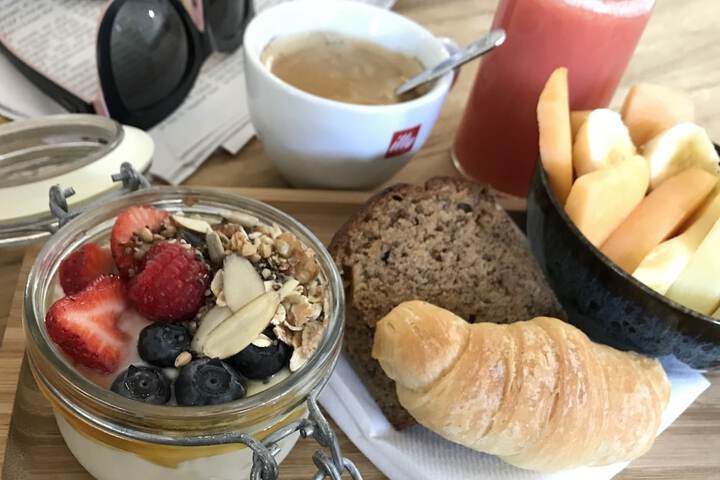 Breakfast/Coffee Service 83 of 114