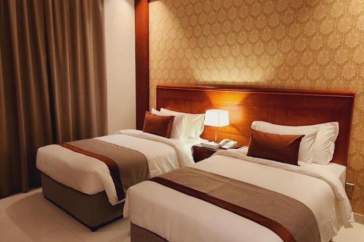 Room 3 of 12