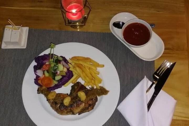 Dining 72 of 117