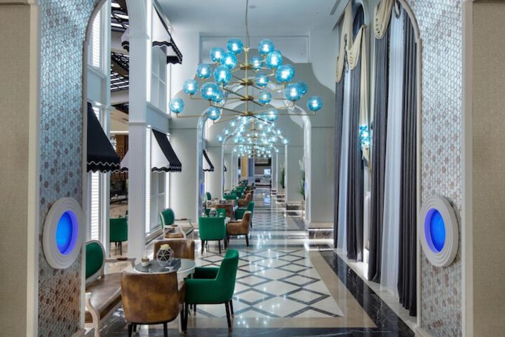 Guest Lobby