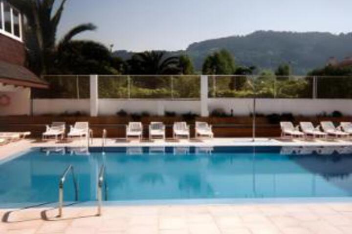 Pool 6 of 23