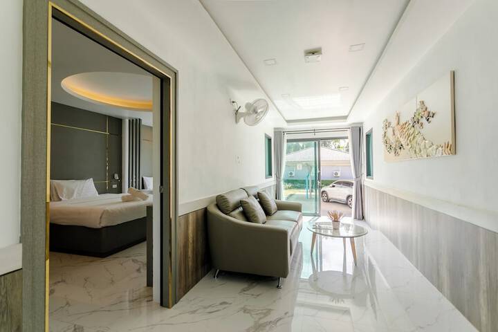 Room 92 of 154