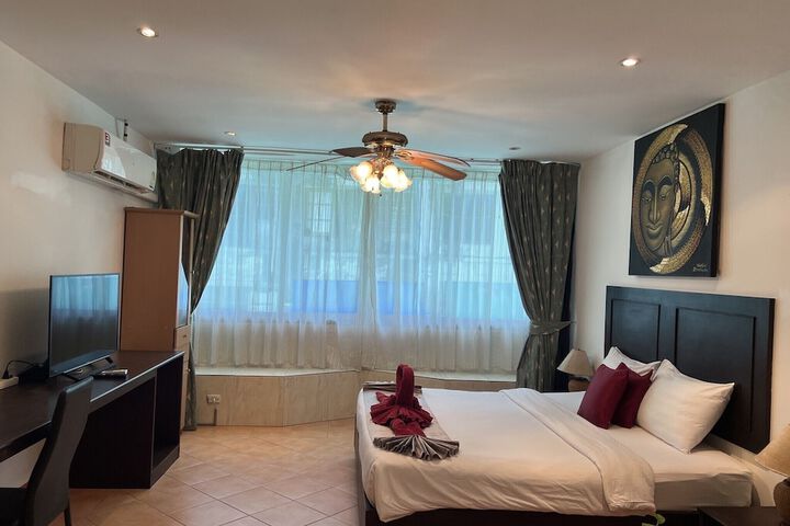 Room 13 of 62