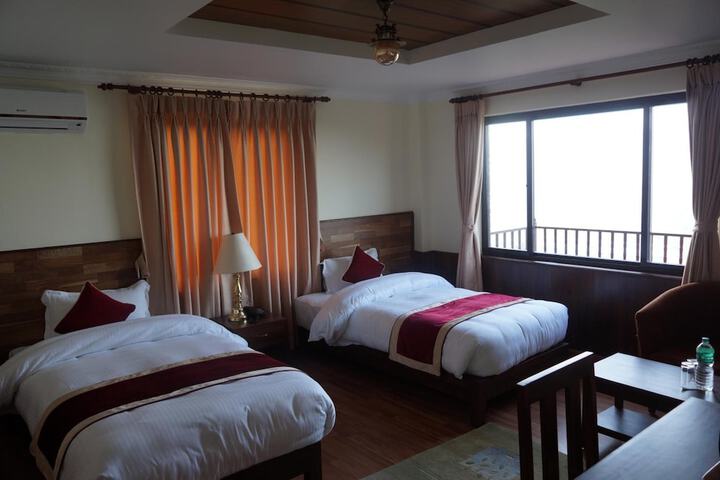 Room 14 of 71
