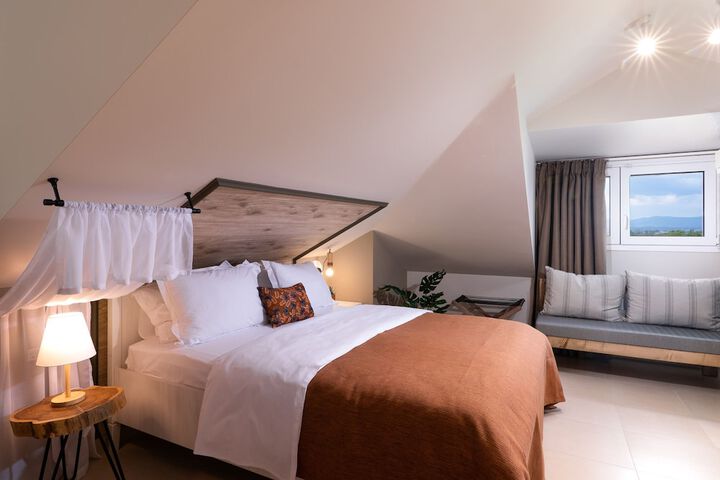 Room 20 of 56