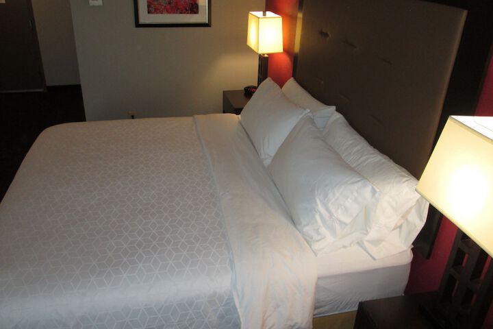 Room 37 of 81