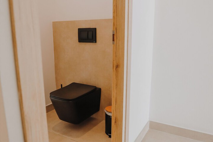 Room 34 of 88