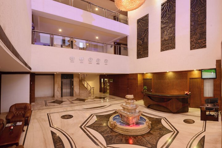 Hotel Lobby