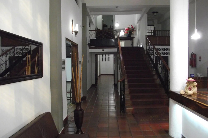 Room 15 of 30
