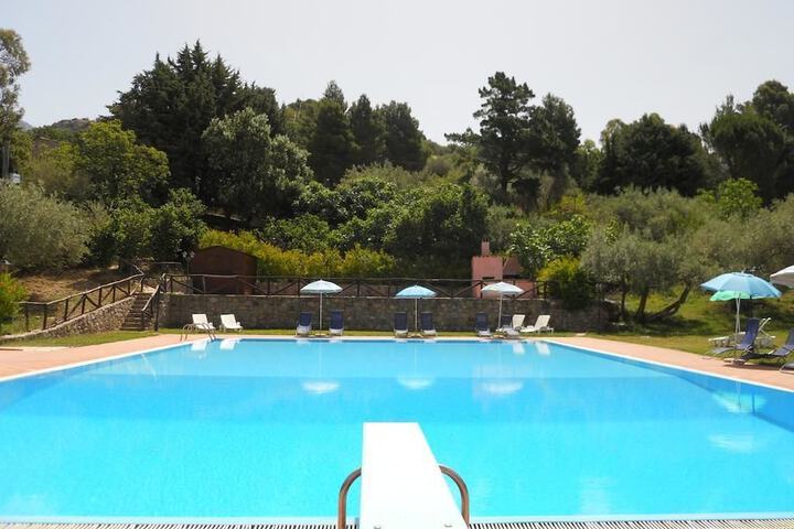 Pool Hotel