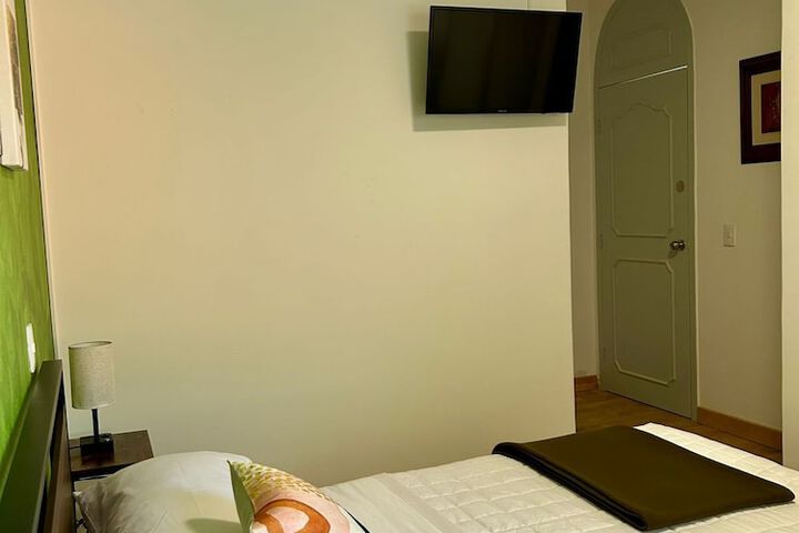 Room 29 of 46