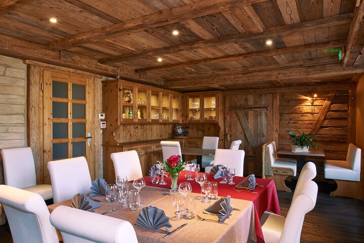 Dining Photos