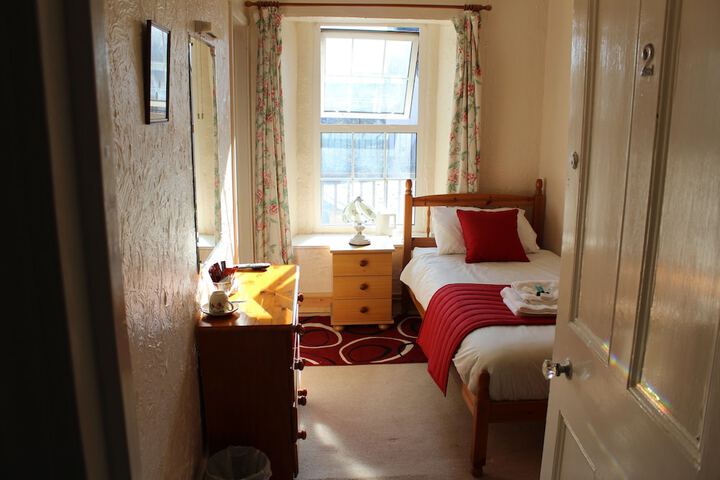 Room 18 of 45