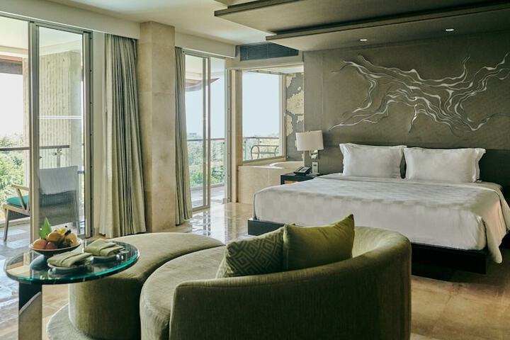 Room 47 of 204