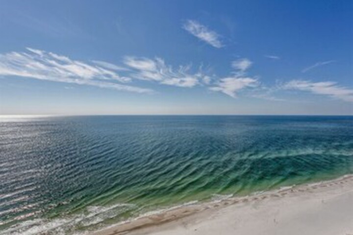 Beach 44 of 136