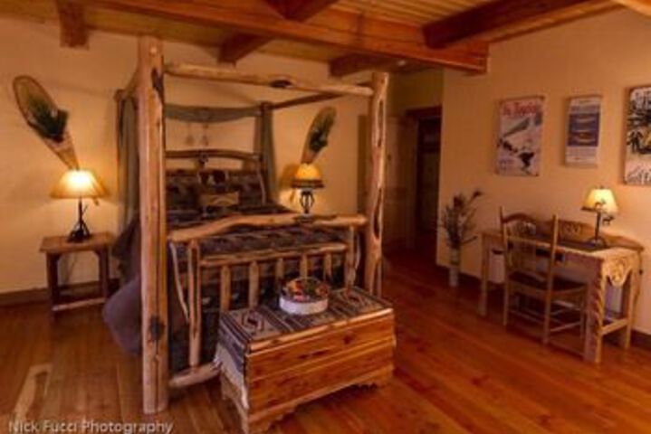 Room 12 of 20
