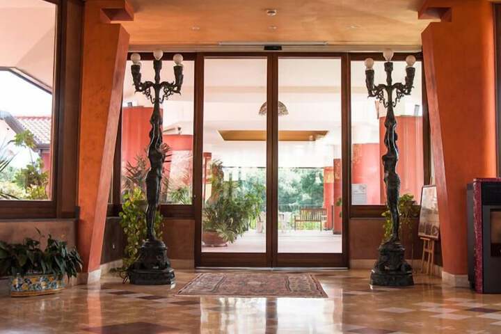 Hotel Interior 17 of 28
