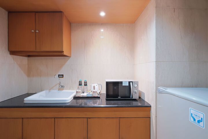 Private kitchenette