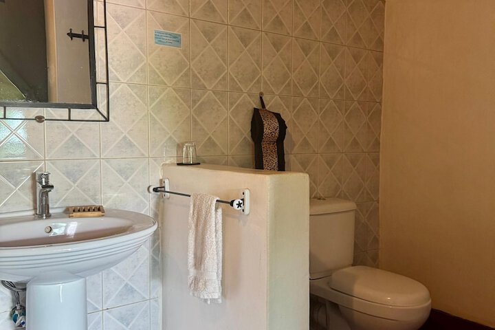 Room 16 of 27