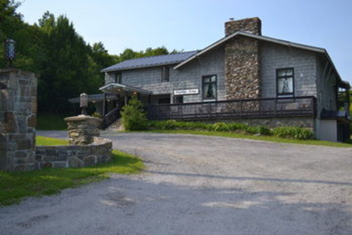 Hotel 11 of 51